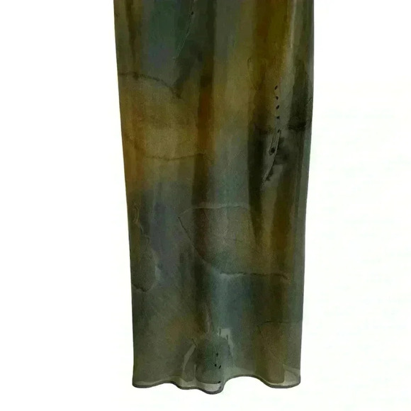 Gorgeous DIAMOND TEA Natural Leaf Print 90s Bias Cut Sheer Sleeveless Maxi Gown - Picture 4 of 8